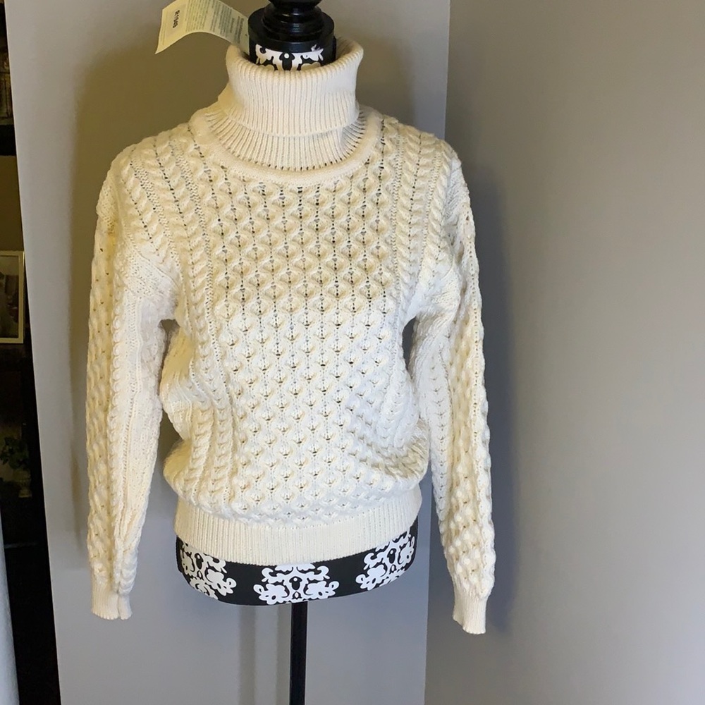 ❌SOLD❌Aran Crafts Roll neck sweater - Picture 1 of 8